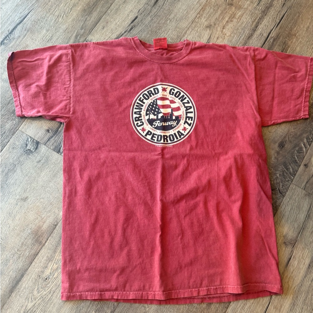 Vintage Redsocks Fenway Park Tee Size XL faded red, baseball, vintage,‎ Boston